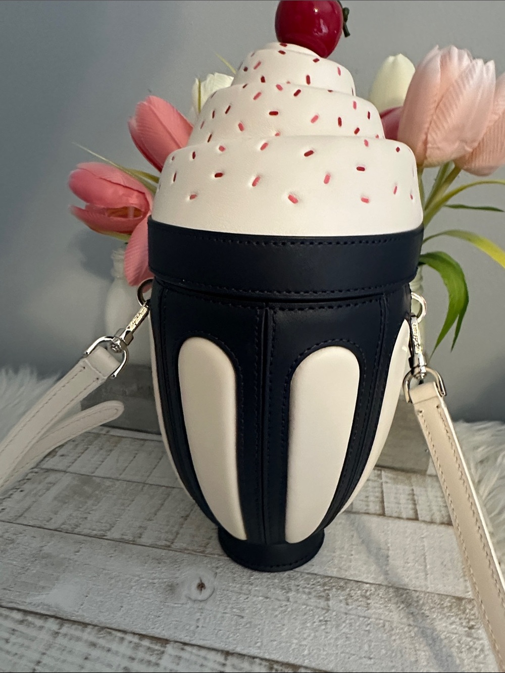 Kate spade icecream sundae crossbody bag - Picture 7 of 12